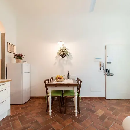 Le Rose Di Leonardo - Antica Dimora Appartement *